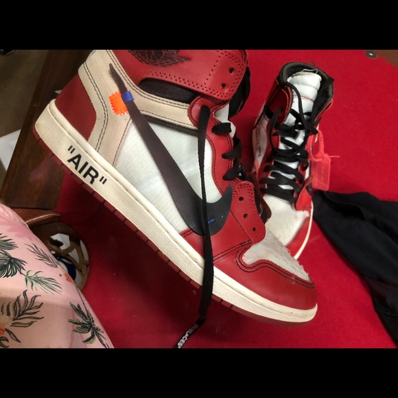 Off-White Air Jordan Chicago 1 Pre-Owned 3,750$ - Picture 14 of 16